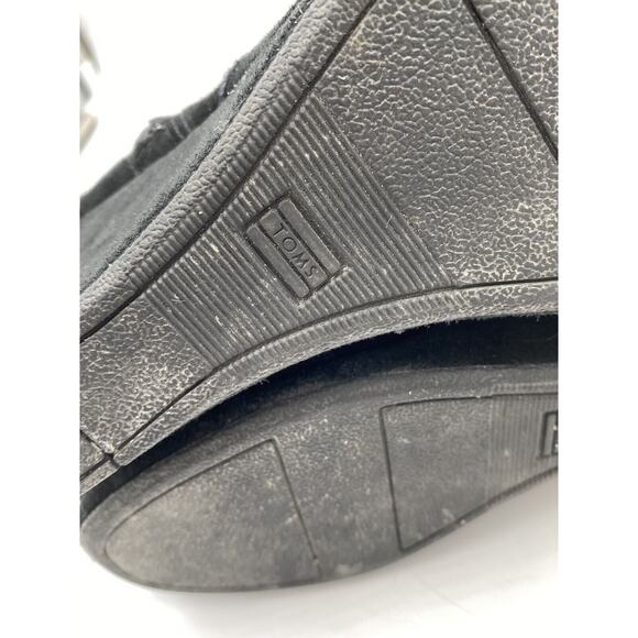 Toms Desert Wedge Black Suede Ankle Booties Shoes Size 7 Exposed Seams Zipper - Picture 8 of 10